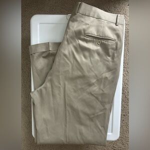 EUC Men’s BRAGGI Dress Pants